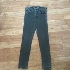 H&M shaping denim olive green skinny jeans 29/30